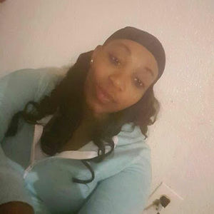 Meet your Posher, Mika